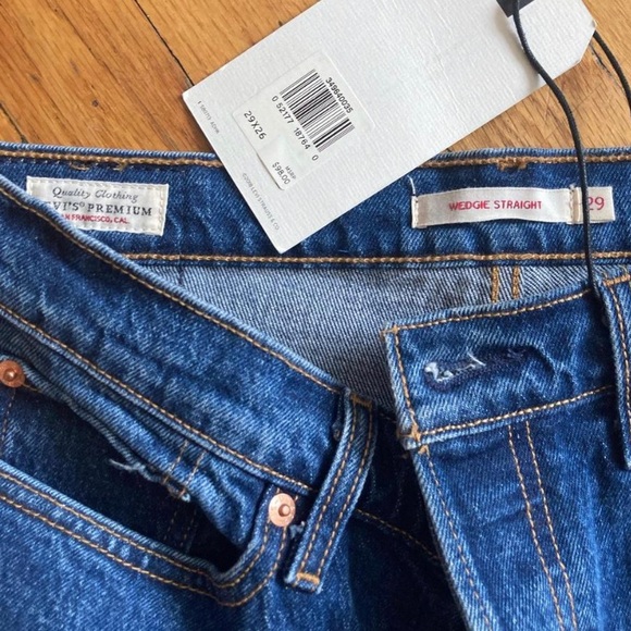 Womens Levi’s premium Wedgie Icon High Rise Fray Hem Straight Leg Ankle Jeans 29 - Picture 4 of 5